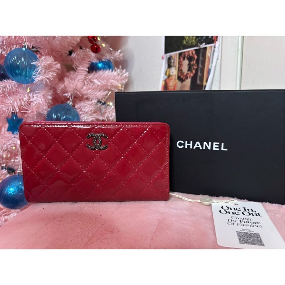 Chanel Wallet
